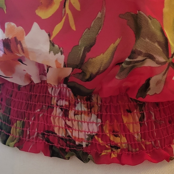 Floral Blouse - Picture 2 of 4